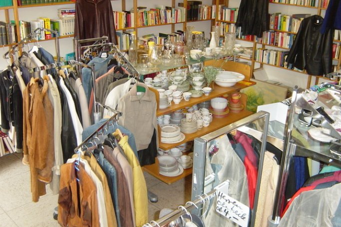 Jacken und Porzellan